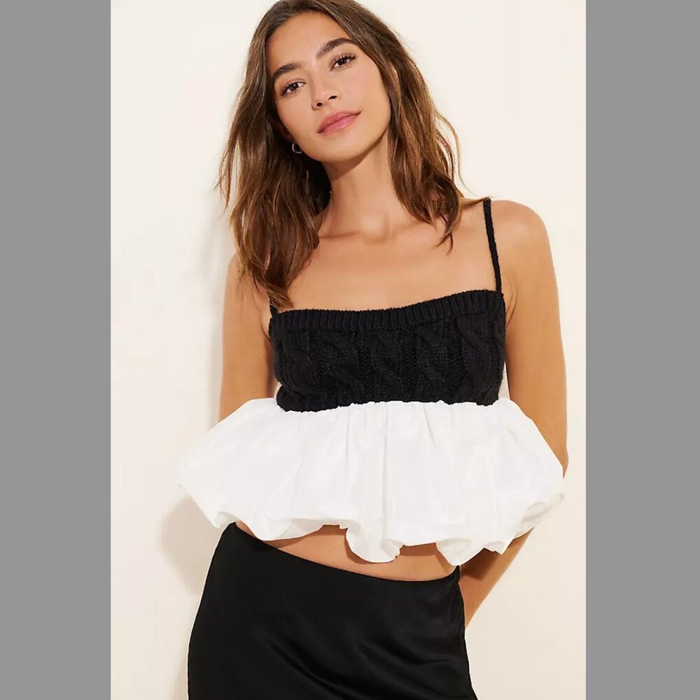 Excellent condition For Love And Lemons Lise Knit Bubble Tank in black and cream